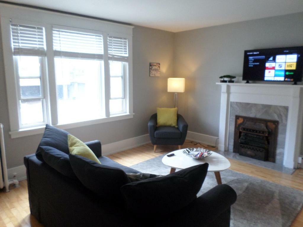 Beautiful, Clean, Quiet 2 Br-In Downtown Ottawa. Parking, Wifi And Netflix Included Exterior foto