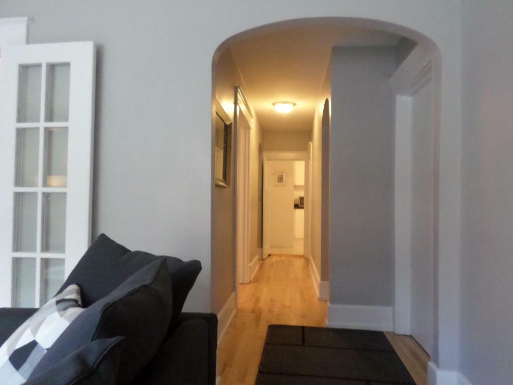 Beautiful, Clean, Quiet 2 Br-In Downtown Ottawa. Parking, Wifi And Netflix Included Exterior foto